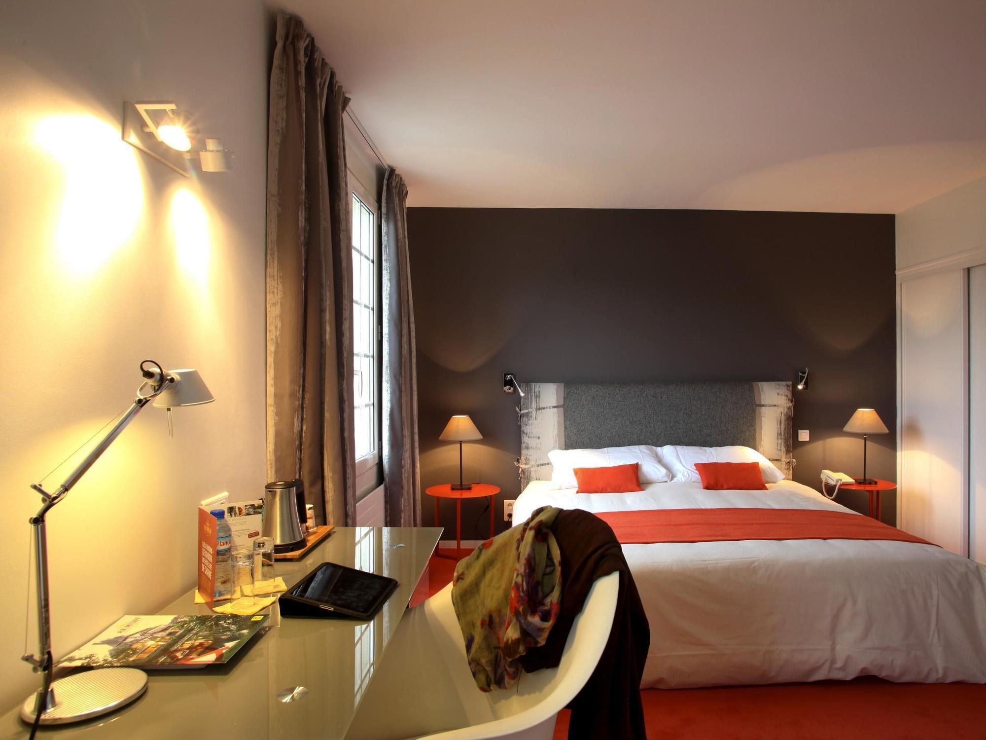 Logis Ar Milin Hotel Chateaubourg  Exterior photo
